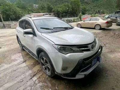 成都市泡水车16年丰田RAV4荣放泡水车2.0自动档