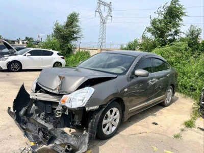 沈阳市事故车11年日产轩逸事故车1.6手动挡-现停放于辽宁沈阳市