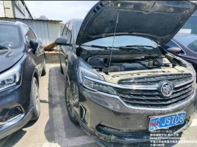 南昌市泡水车20年别克GL8泡水车2.0自动档