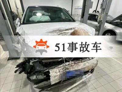 宁波市事故车17年大众高尔夫事故车1.4自动档-现停放于浙江湖州市