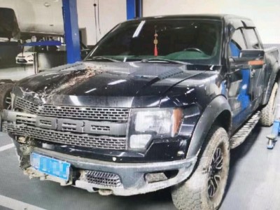 武汉市事故车12年福特福特F-150事故车6.2自动档-现停放于湖北武汉市