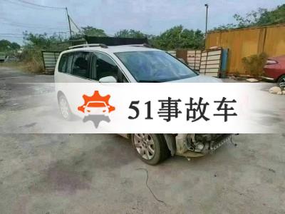 南昌市事故车17年大众途安事故车1.6手动挡-现停放于江西南昌市